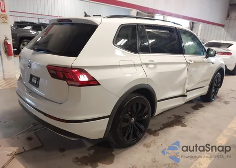 2021 Volkswagen Tiguan 2.0T Se/2.0T Se R-Line Black/2.0T Sel из США, поврежденный, VIN 3VV3B7AX7MM030810